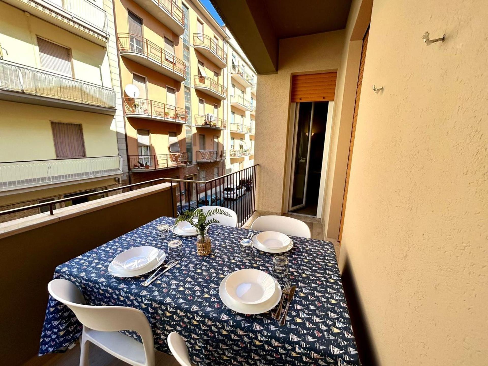 Appartement Casa Mare L.Ea. à Follonica Extérieur photo